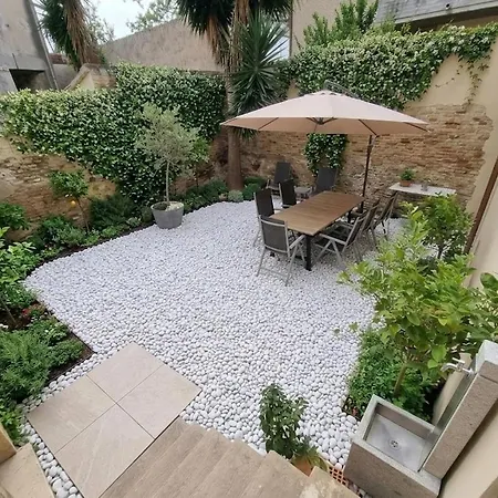 Piano Terra Con Giardino Fano (Pesaro and Urbino)